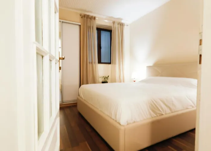 Townsquare Central Apartment Tirana